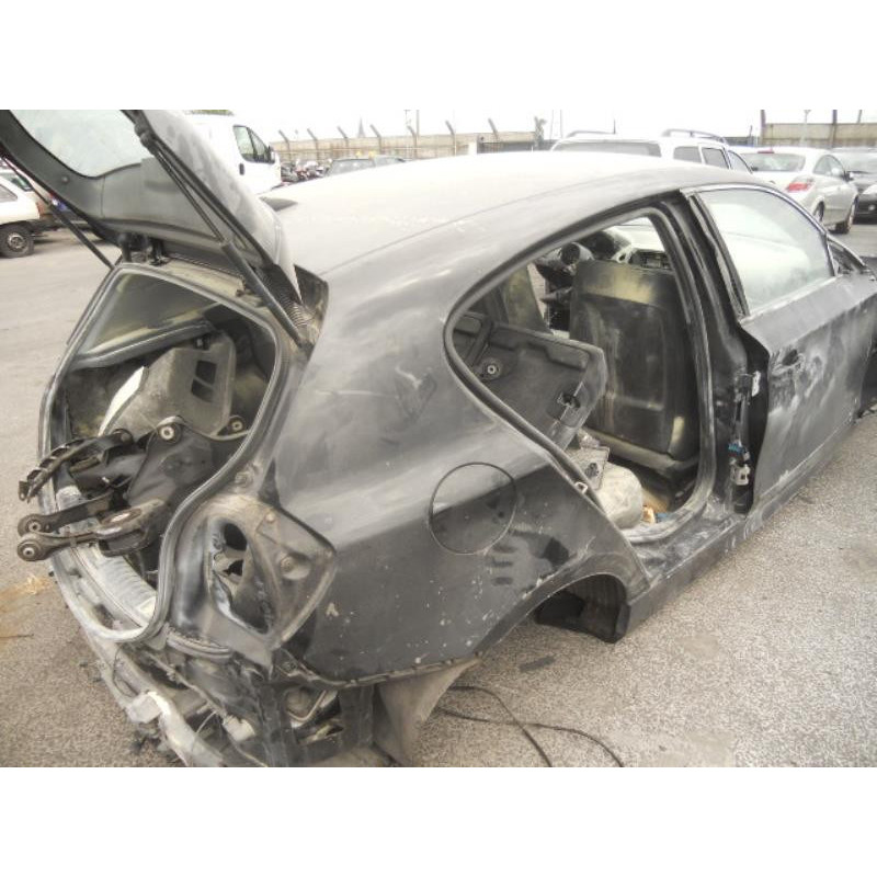 Serrure arriere gauche BMW SERIE 1 E87 Photo n°6