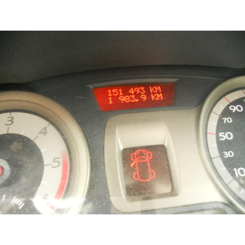 Maitre cylindre (freinage) RENAULT CLIO 3 Photo n°8