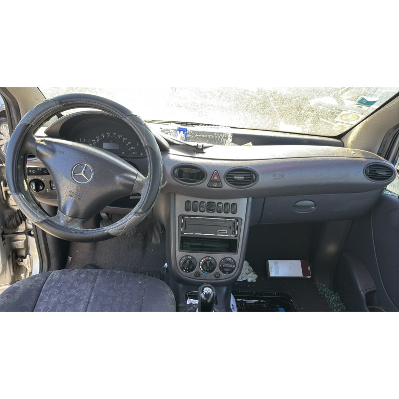 Feu arriere principal droit (feux) MERCEDES CLASSE A 168 Photo n°18