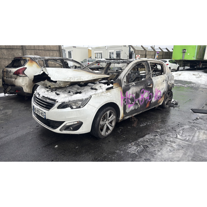Aile avant droit PEUGEOT 308 2 Photo n°4