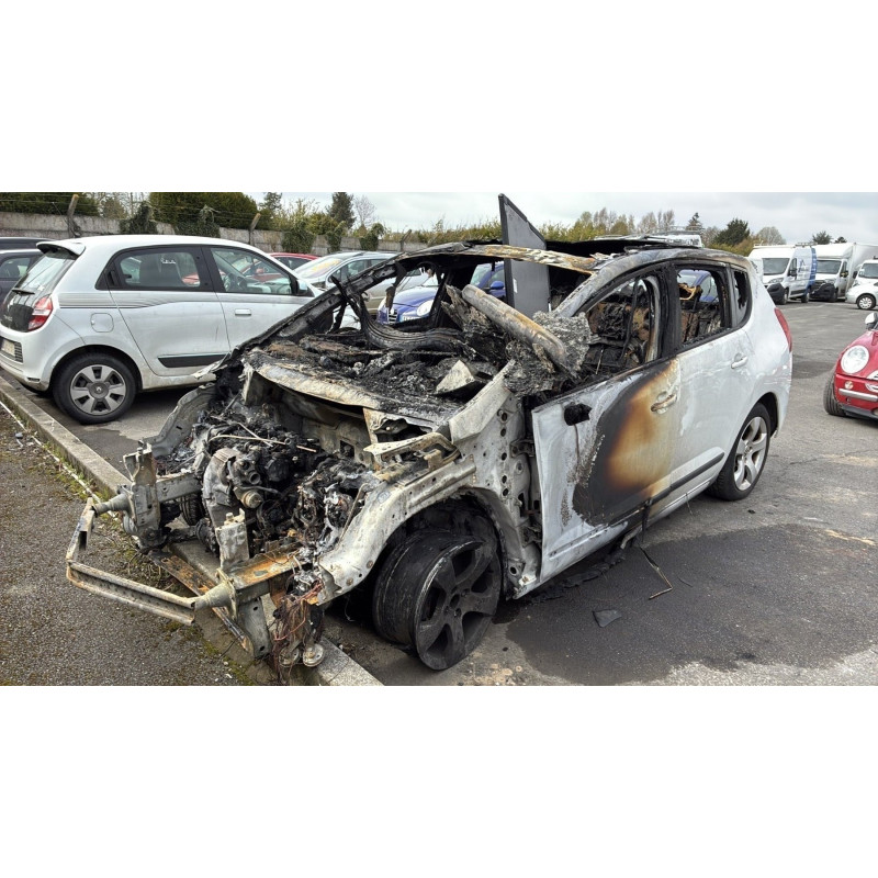 Hayon inferieur PEUGEOT 3008 1 Photo n°5