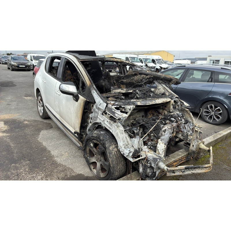 Hayon inferieur PEUGEOT 3008 1 Photo n°6