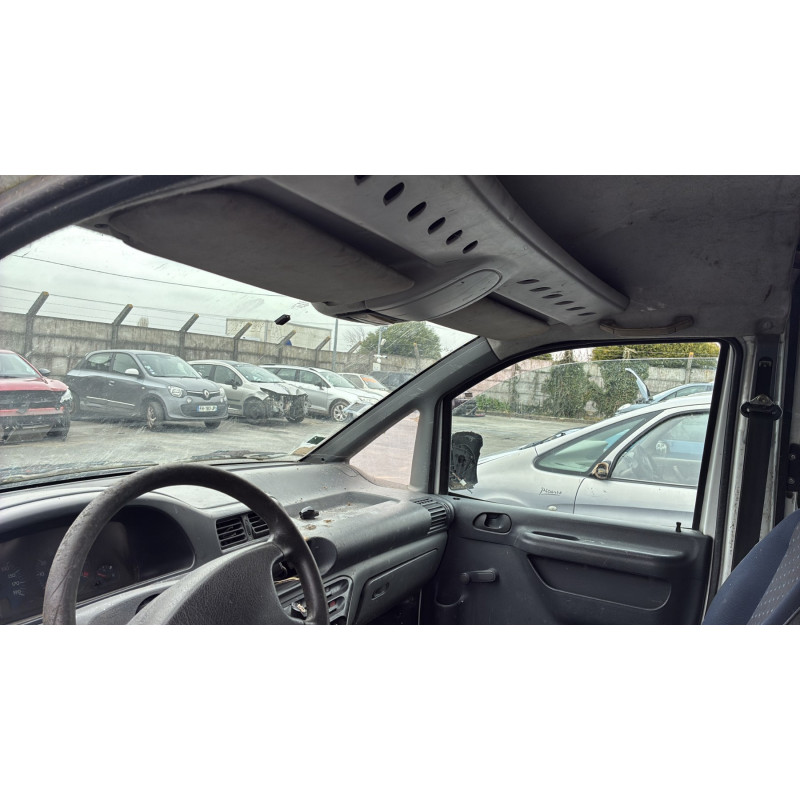Optique avant secondaire droit (feux)(clignotant) CITROEN JUMPY 1 Photo n°17