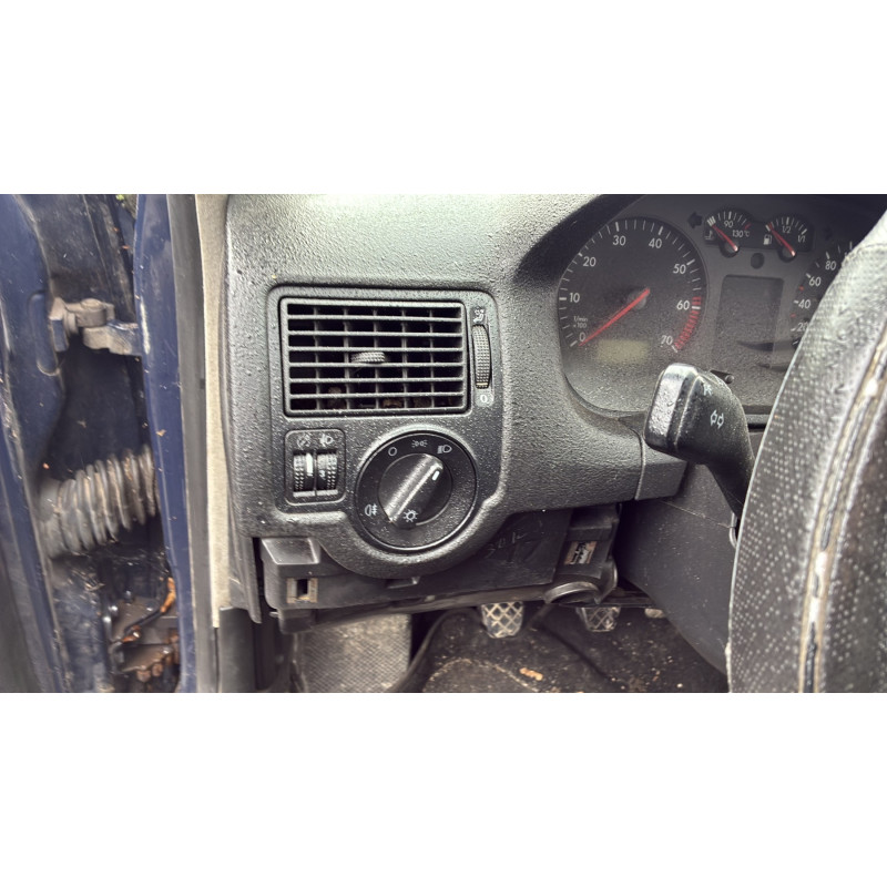 Aile avant droit VOLKSWAGEN GOLF 4 Photo n°19