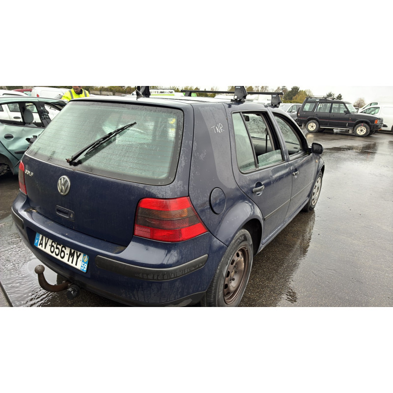Calandre VOLKSWAGEN GOLF 4 Photo n°7