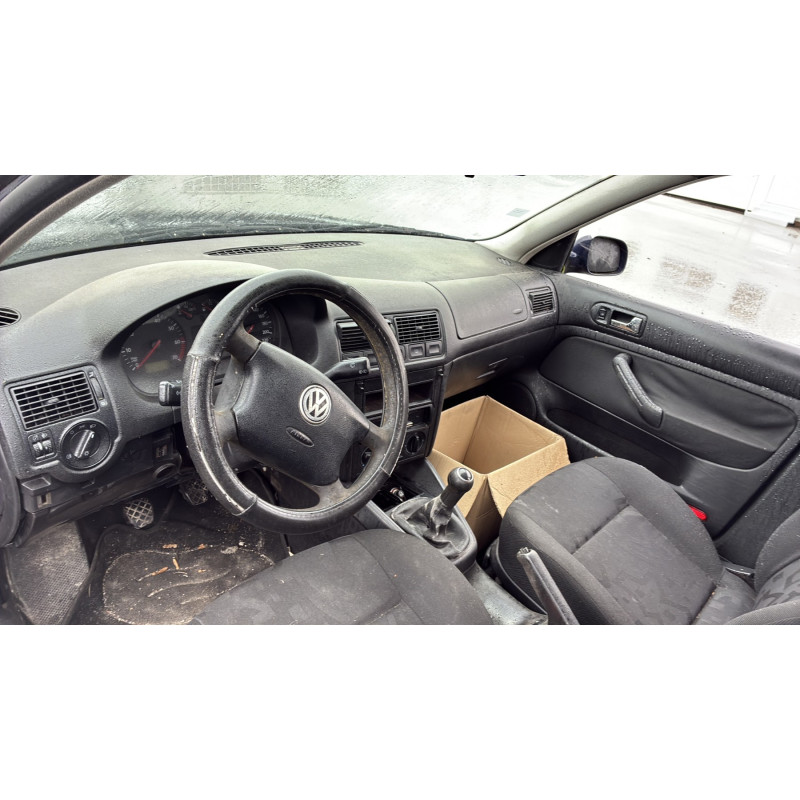 Calandre VOLKSWAGEN GOLF 4 Photo n°17