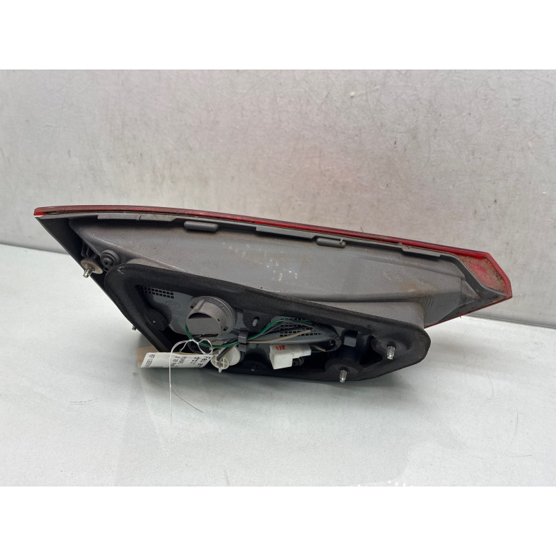 Feu arriere secondaire droit (feux) HYUNDAI IX 20 Photo n°3