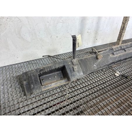 Renfort pare choc arriere (traverse) HYUNDAI IX 20 Photo n°1