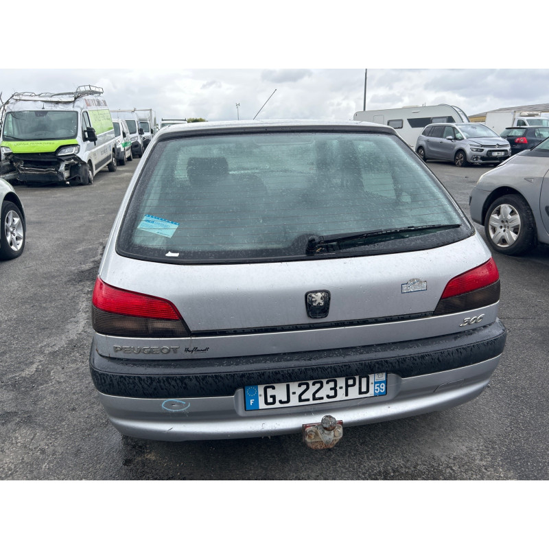 Retroviseur droit PEUGEOT 306 Photo n°16