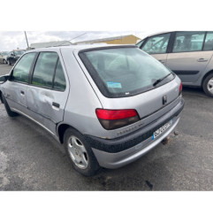 Retroviseur droit PEUGEOT 306