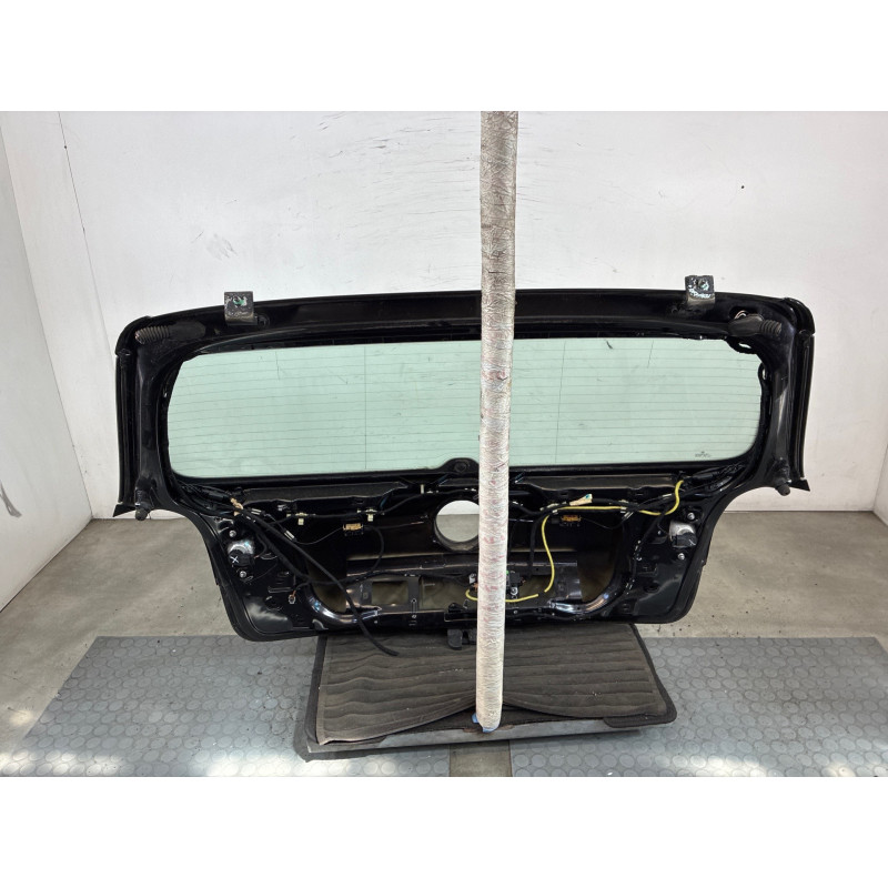 Malle/Hayon arriere VOLKSWAGEN GOLF 5 Photo n°5
