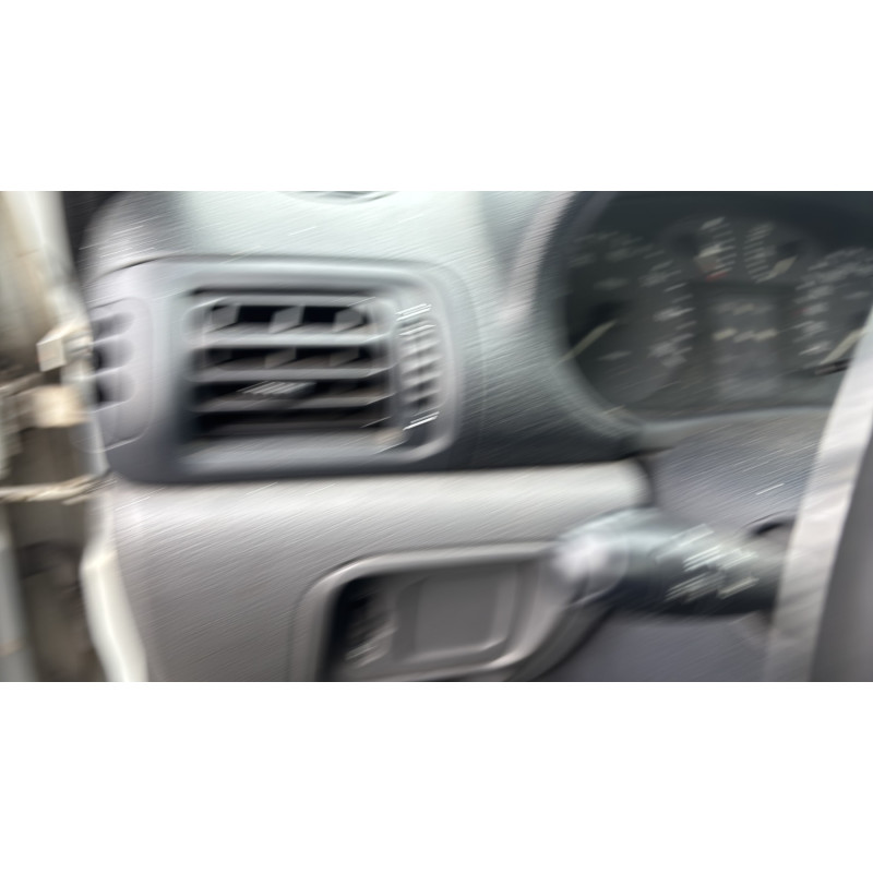 Porte avant droit RENAULT CLIO 2 Photo n°19