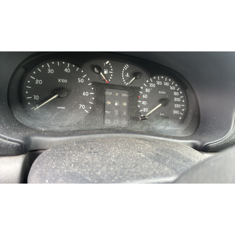 Porte avant droit RENAULT CLIO 2 Photo n°20