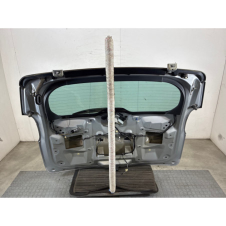 Malle/Hayon arriere PEUGEOT 5008 1