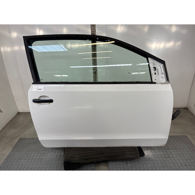 Porte avant droit SKODA CITIGO Photo n°4