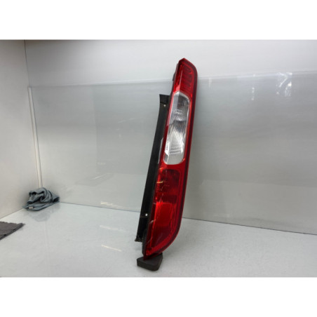 Feu arriere principal droit (feux) FORD FOCUS 2