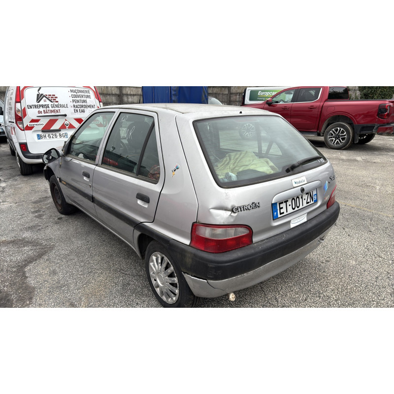 Porte avant droit CITROEN SAXO Photo n°7