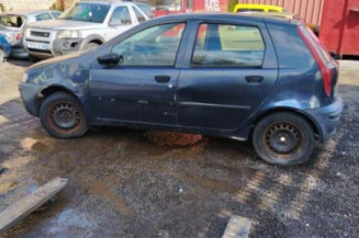 Moteur essuie glace arriere FIAT PUNTO 2
