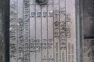 Serrure avant gauche FIAT PUNTO 2