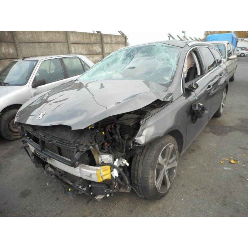Etrier avant gauche (freinage) PEUGEOT 308 2 SW Photo n°1