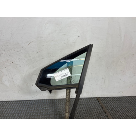 Custode avant gauche (porte) PEUGEOT 208 1 Photo n°1