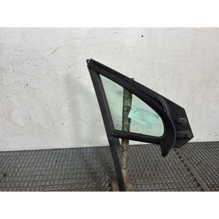 Custode avant gauche (porte) PEUGEOT 208 1