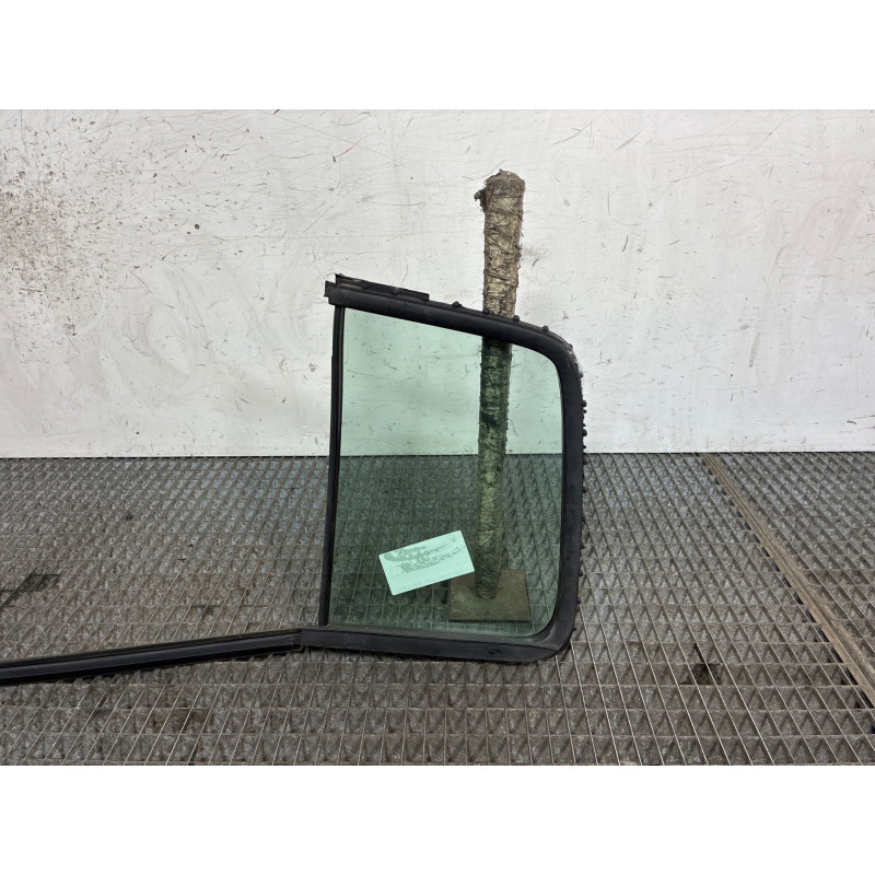 Custode arriere droit (porte) RENAULT CLIO 2 Photo n°2