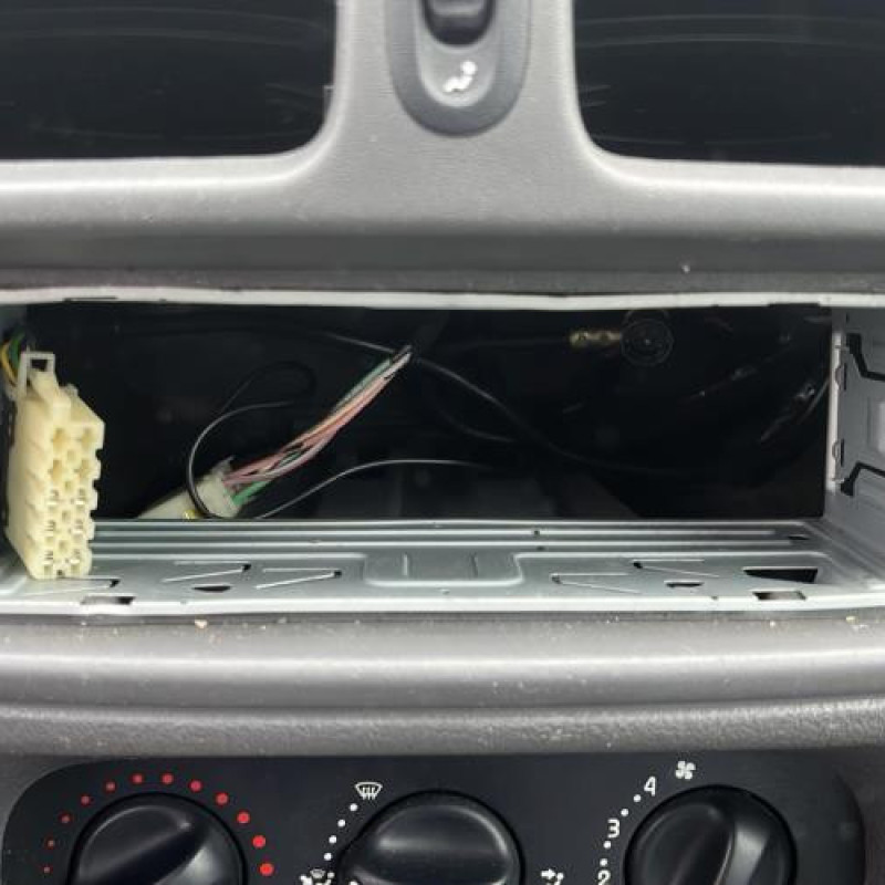 Alternateur RENAULT CLIO 2 Photo n°10