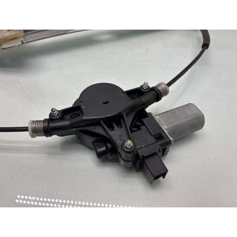 Leve vitre electrique avant droit MAZDA 6 2 Photo n°1