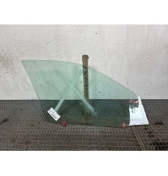 Vitre avant gauche BMW SERIE 3 E46 Photo n°1