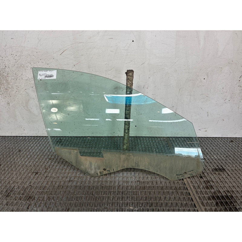 Vitre avant droit BMW SERIE 5 F11 Photo n°2