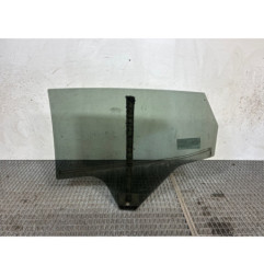 Vitre arriere droit FORD FIESTA 7 Photo n°1
