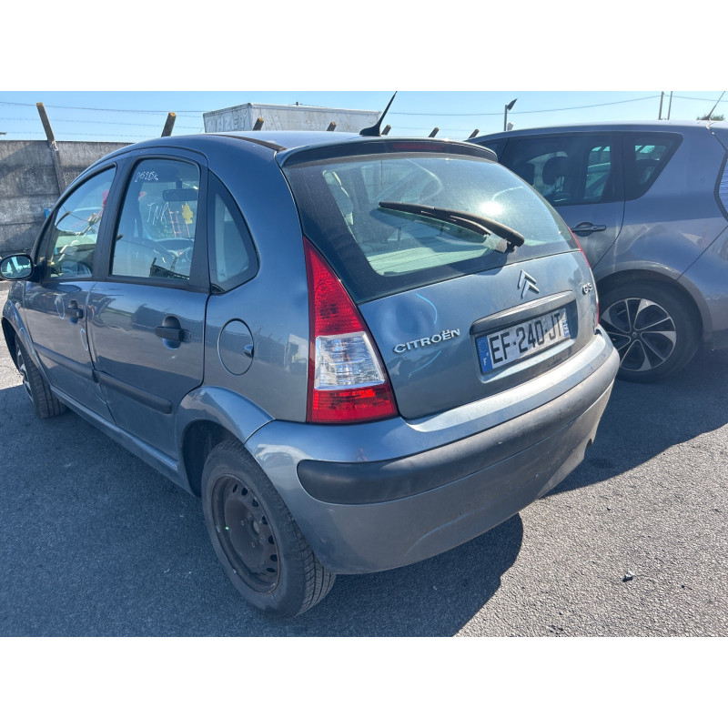 Vitre avant gauche CITROEN C3 1 Photo n°17