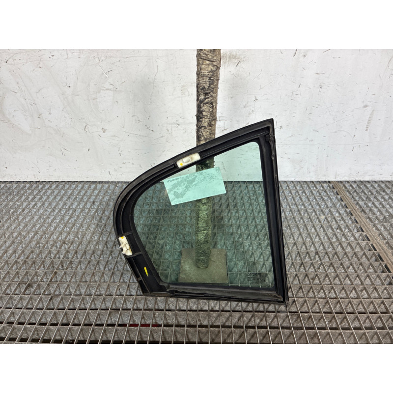 Custode arriere gauche (porte) RENAULT LAGUNA 3 Photo n°1
