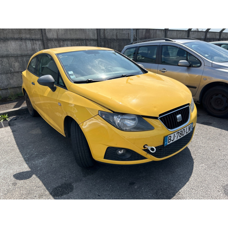 SEAT IBIZA 4 PHASE 1 1.2i - 12V Photo n°5