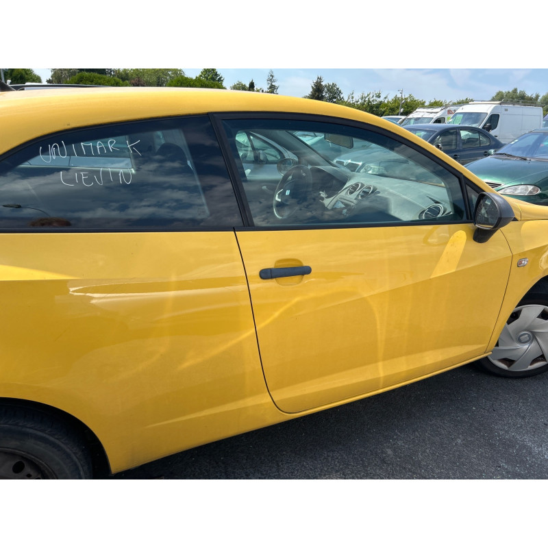 SEAT IBIZA 4 PHASE 1 1.2i - 12V Photo n°18