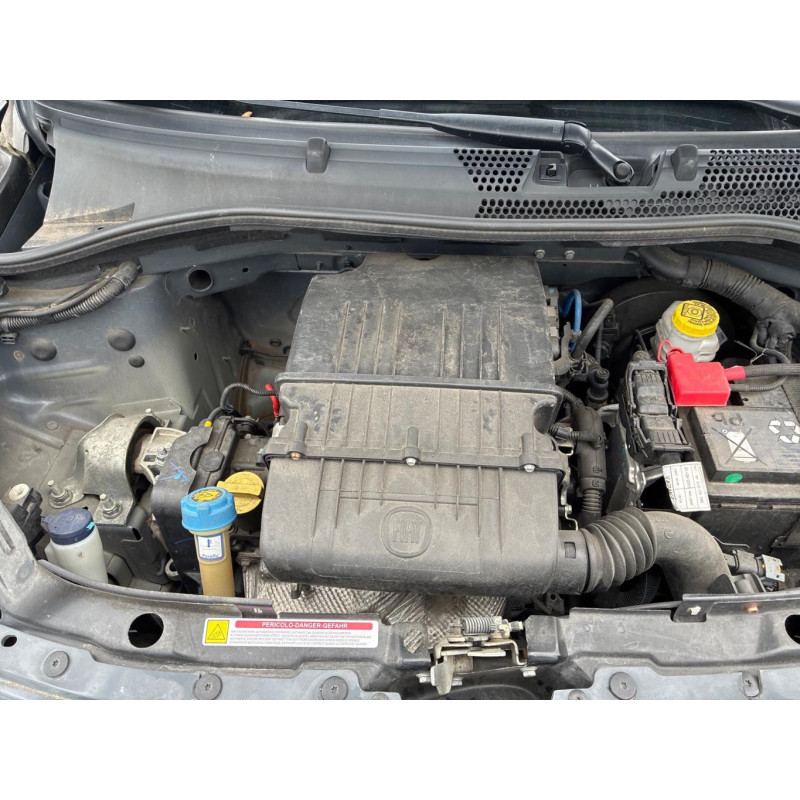 FIAT 500 2 PHASE 2 1.2i - 8V Photo n°19