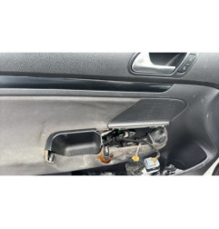 Serrure avant gauche VOLKSWAGEN GOLF 5