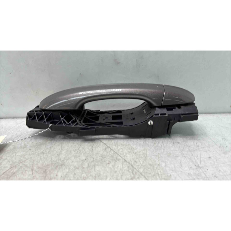 Poignee porte arriere gauche VOLKSWAGEN POLO 6 Photo n°5