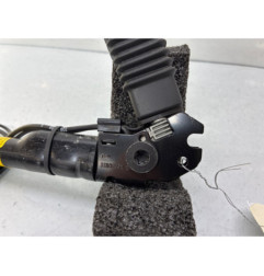 Pretensionneur de ceinture avant droit FORD FOCUS 2