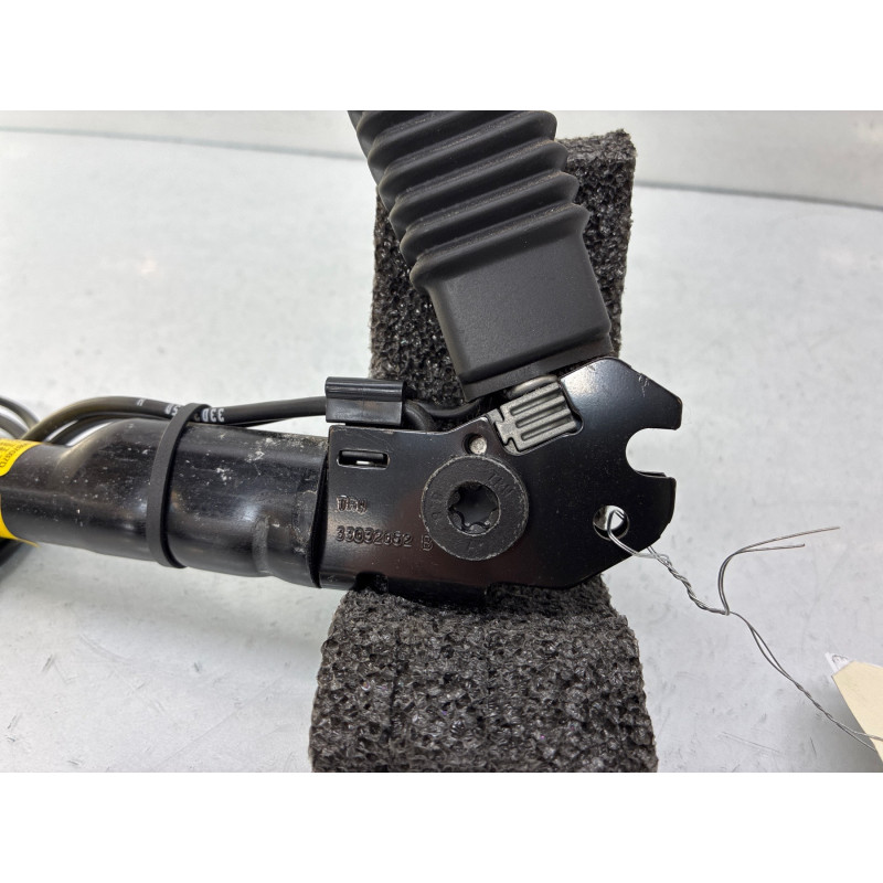 Pretensionneur de ceinture avant droit FORD FOCUS 2 Photo n°6