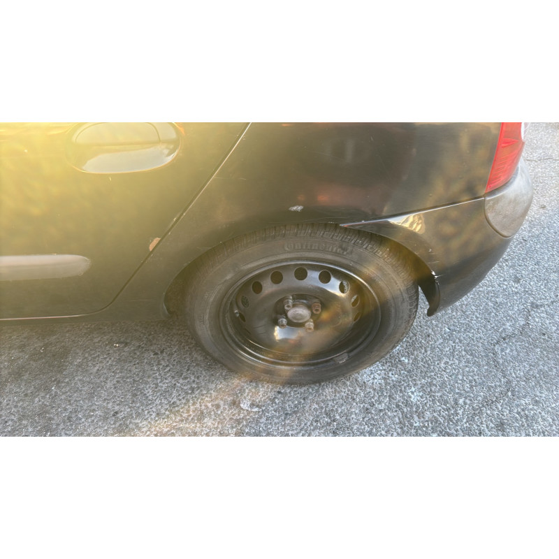 Poignee interieur arriere gauche RENAULT CLIO 2 Photo n°17