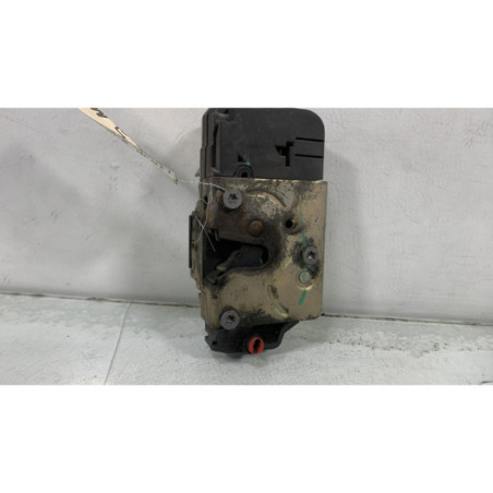 Serrure arriere droit PEUGEOT 206