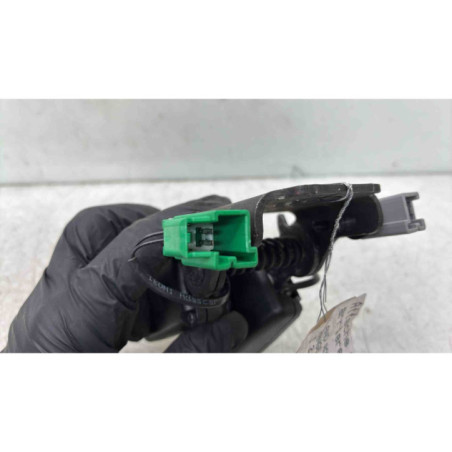 Attache ceinture arriere droit LAND ROVER RANGE ROVER 1 EVOQUE
