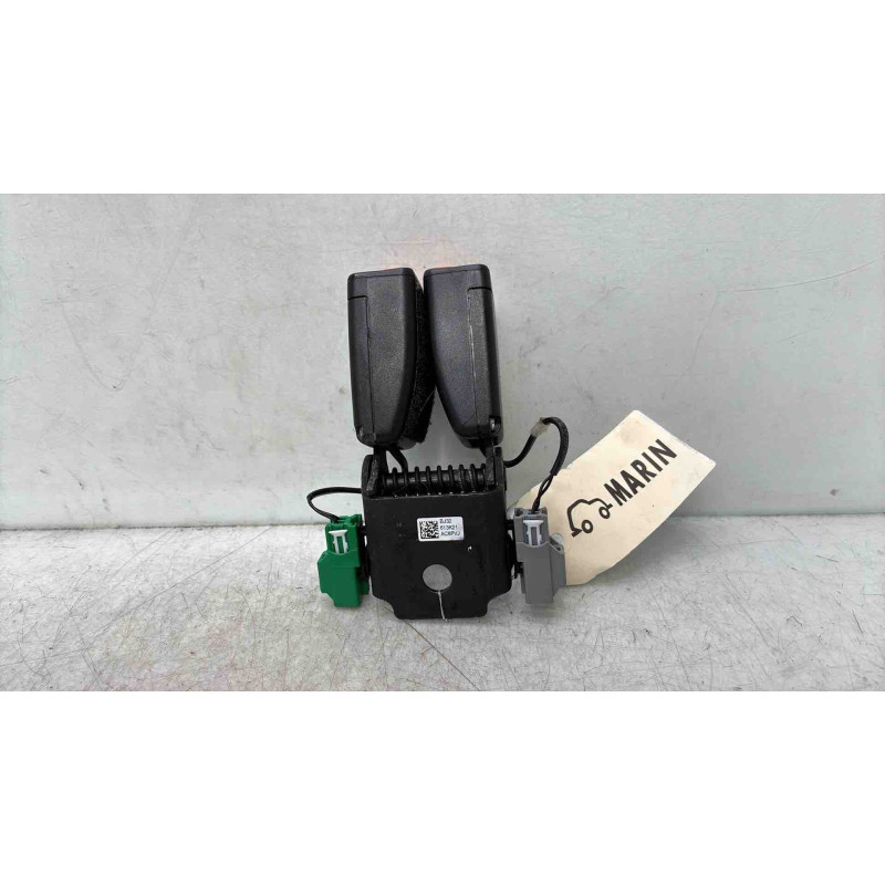 Attache ceinture arriere droit LAND ROVER RANGE ROVER 1 EVOQUE Photo n°3
