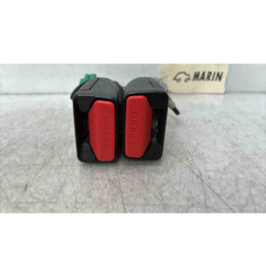 Attache ceinture arriere droit LAND ROVER RANGE ROVER 1 EVOQUE