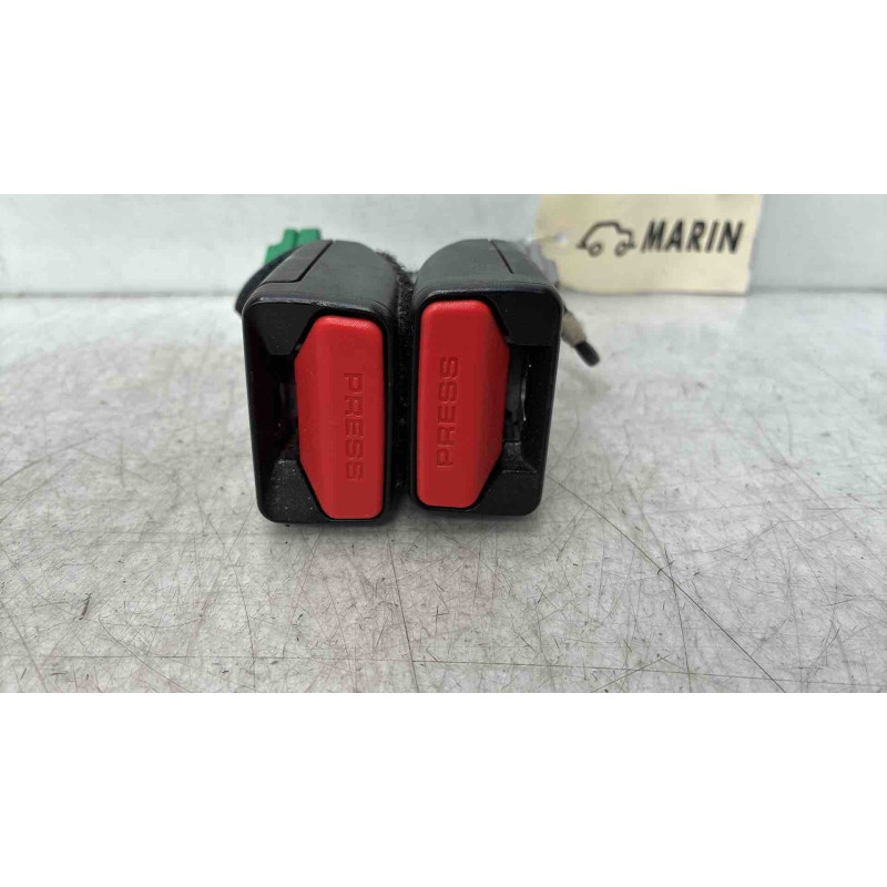 Attache ceinture arriere droit LAND ROVER RANGE ROVER 1 EVOQUE Photo n°6
