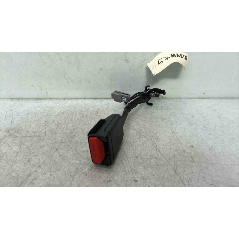 Attache ceinture avant droit LAND ROVER RANGE ROVER 1 EVOQUE Photo n°3