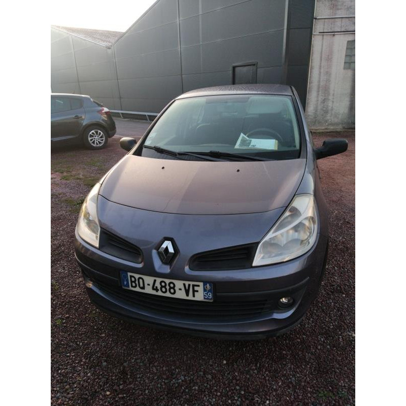 Compresseur clim RENAULT CLIO 3 Photo n°9