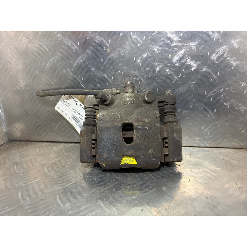 Etrier avant droit (freinage) SUZUKI CELERIO Photo n°1